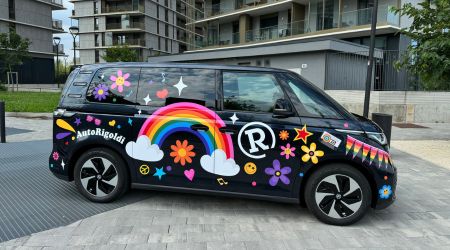 ID.Buzz Hippie Style Mobile