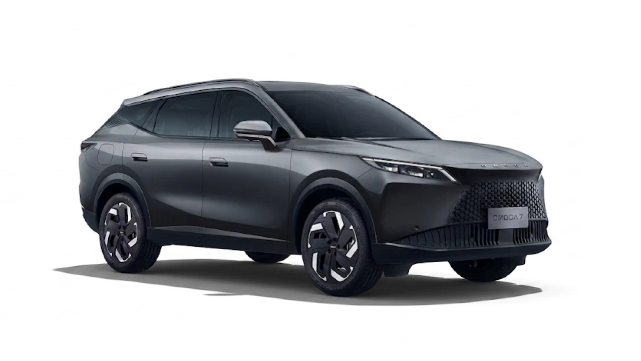 Omoda 7